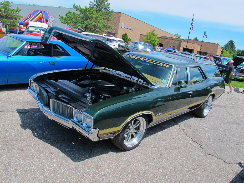 One of the special show pieces at the event was the famous Lingenfelter Olds Vista Cruiser wagon. Lingenfelter built LS power under the hood, Ridetech air suspension, and a host of other goodies make this way more than your average grocery getter!